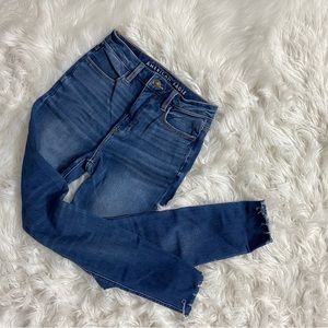 American Eagle High-Waisted Jegging Size 2S